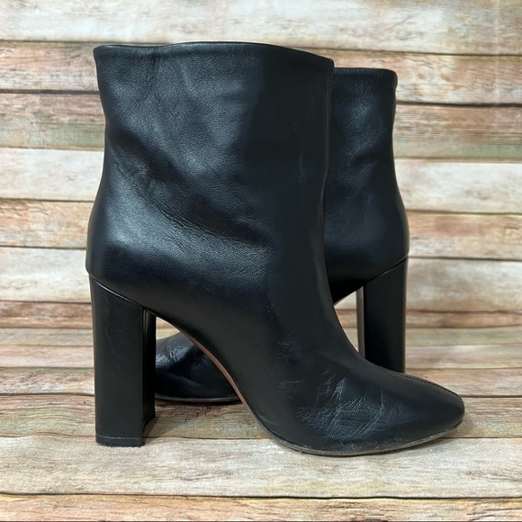 L'Autre Chose Black Leather Ankle Boots - Picture 2 of 9